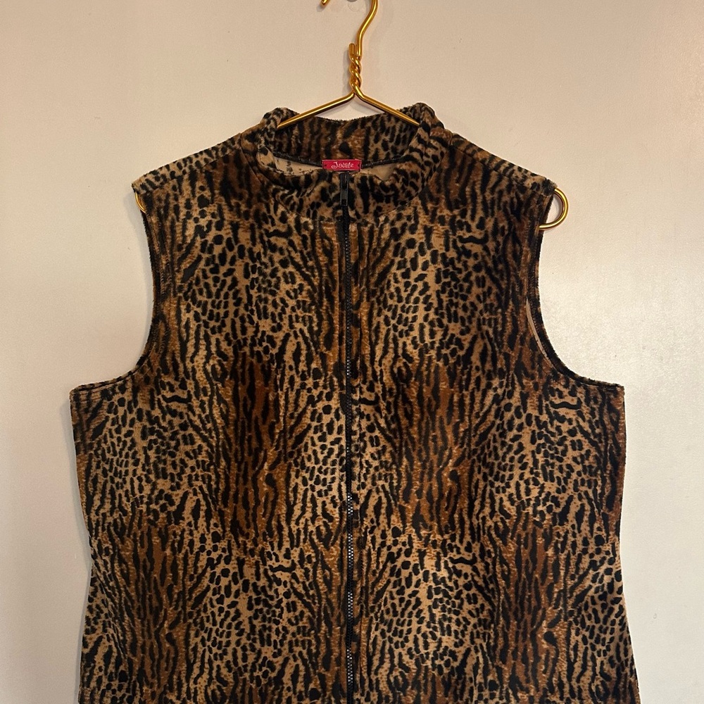 Jai-ate Tiger classic Print Vest